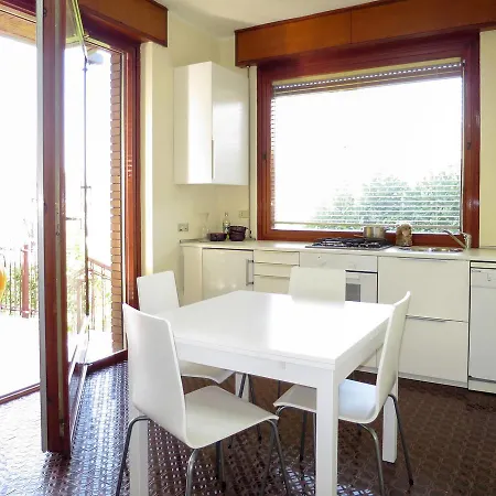 Holiday home Casa Dei Cigni 210s Sesto Calende
