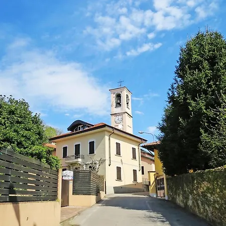 Holiday home Casa Dei Cigni 210s